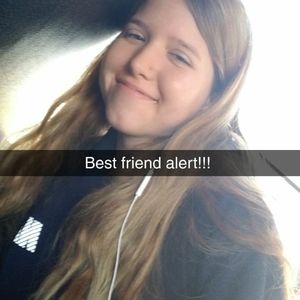 Meet your Posher, Cierra